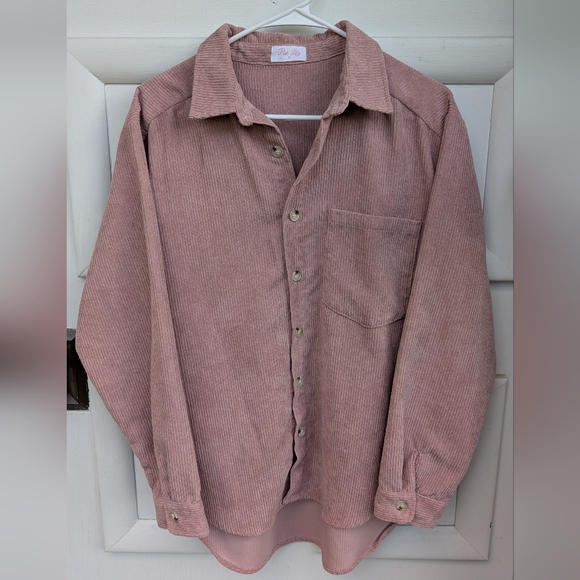 Pink Lily Tops - Pink Lily Mauve Button Down Shirt